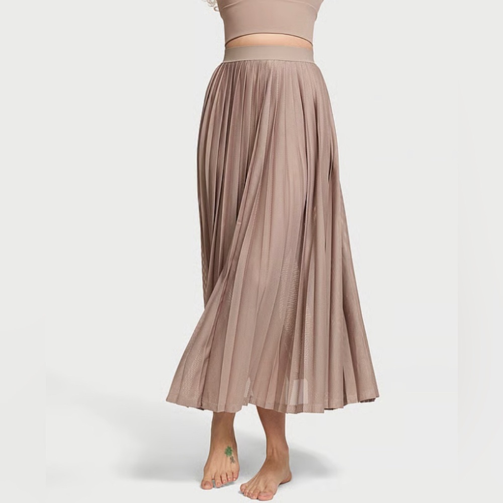 NWT victorias Secret VSX Elevate Mesh Ballet Skirt Size XL
